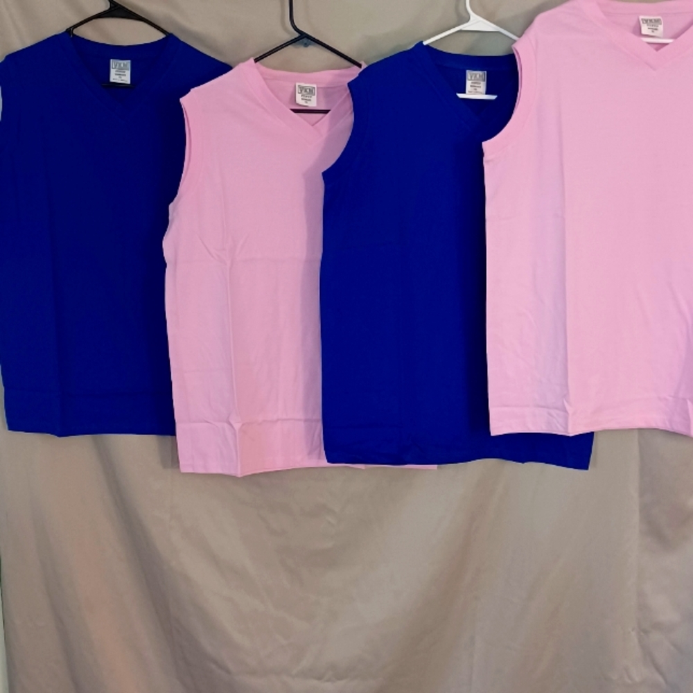 Ladies sleeveless tshirts 4 for $15 size XL